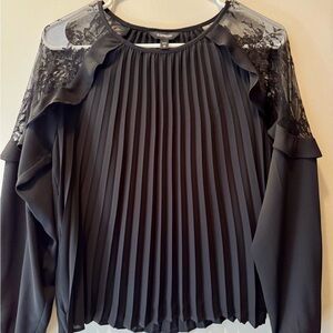 Kasper Women's Black Pleated Lace Top